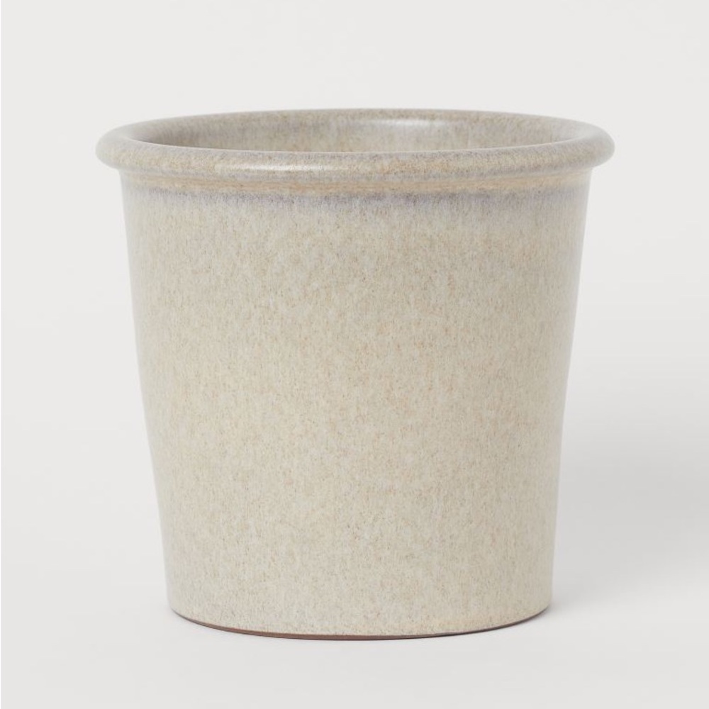 H&M Terracotta Plant Pot in Natural White